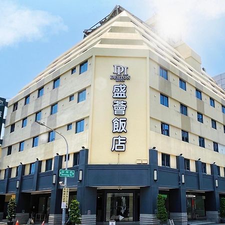 Delton Hotel Kaohsiung Bagian luar foto